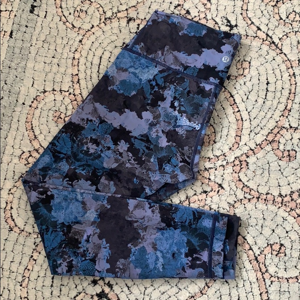 Lululemon leggings Size 8